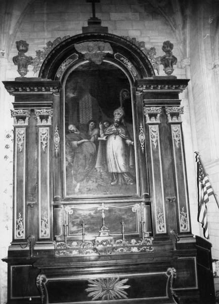 autel et retable de la troisième chapelle du bas-côté sud et son tableau : Saint Exupère