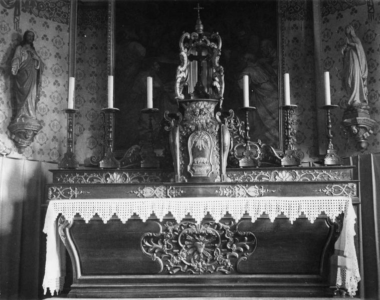 autel (maître-autel) : l'Assomption, détail de l'autel, du tabernacle et de la garniture (chandeliers) - © Ministère de la Culture (France), Médiathèque du patrimoine et de la photographie (objets mobiliers), tous droits réservés