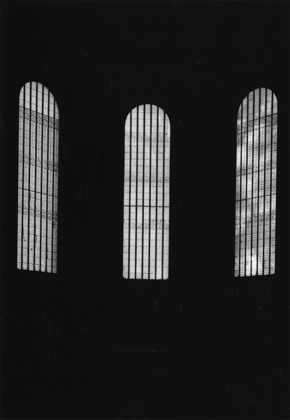 mobilier liturgique créé par René Lalique : 3 verrières