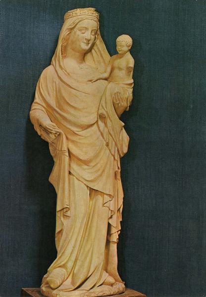 statue : Vierge à l'Enfant