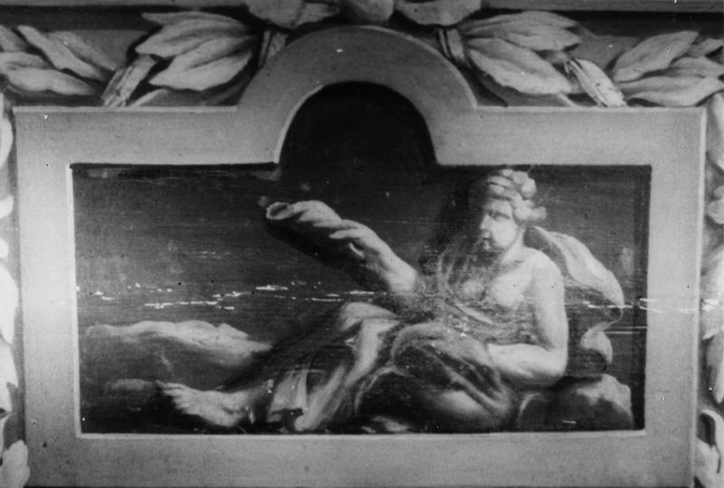 détail d'un lambris : Femme allongée s'appuyant sur le bras gauche - © Ministère de la Culture (France), Médiathèque du patrimoine et de la photographie (objets mobiliers), tous droits réservés