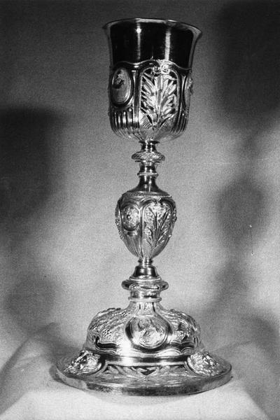 calice - © Ministère de la Culture (France), Médiathèque du patrimoine et de la photographie (objets mobiliers), tous droits réservés