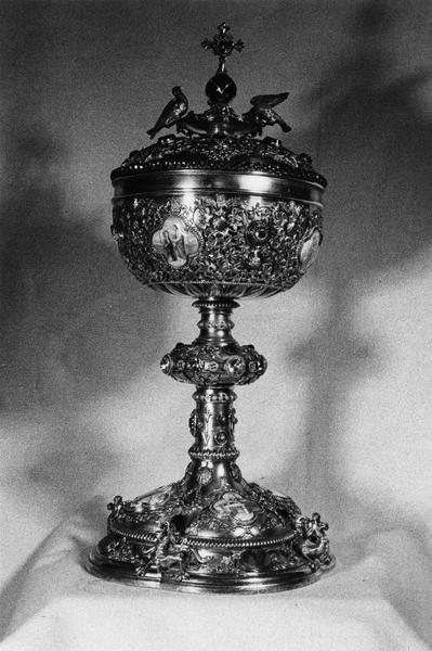ciboire - © Ministère de la Culture (France), Médiathèque du patrimoine et de la photographie (objets mobiliers), tous droits réservés