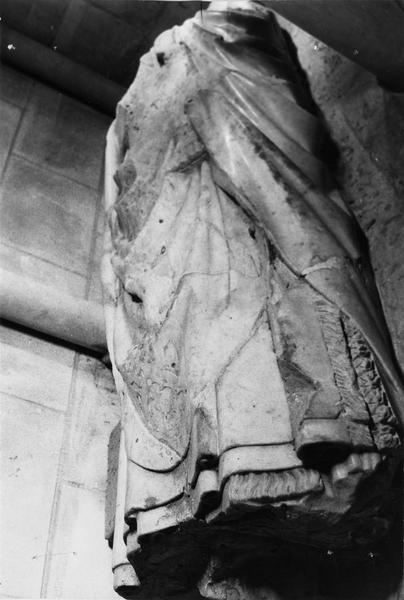 gisant : Pierre Cauchon - © Ministère de la Culture (France), Médiathèque du patrimoine et de la photographie (objets mobiliers), tous droits réservés