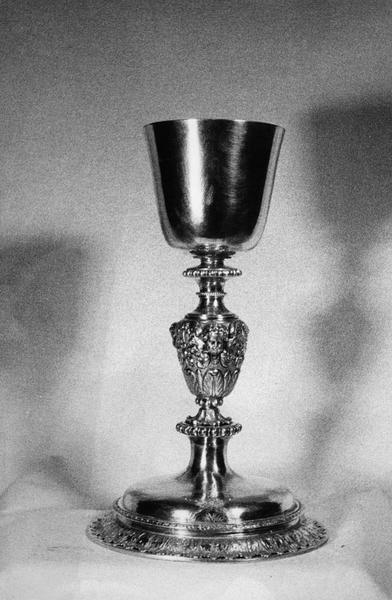 calice - © Ministère de la Culture (France), Médiathèque du patrimoine et de la photographie (objets mobiliers), tous droits réservés