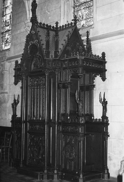 confessionnal - © Ministère de la Culture (France), Médiathèque du patrimoine et de la photographie (objets mobiliers), tous droits réservés