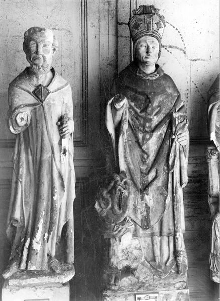 statues : saints non identifiés, vue générale