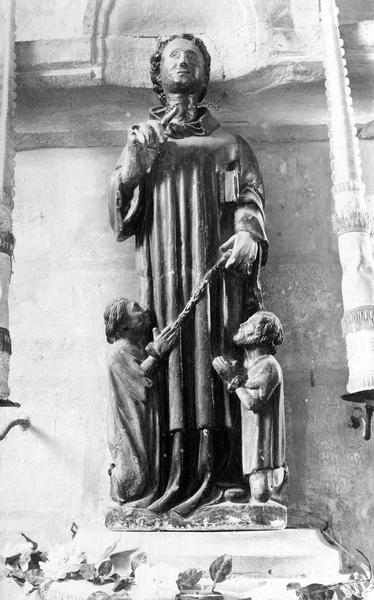 groupe sculpté : saint Léonard de Noblat, vue  générale