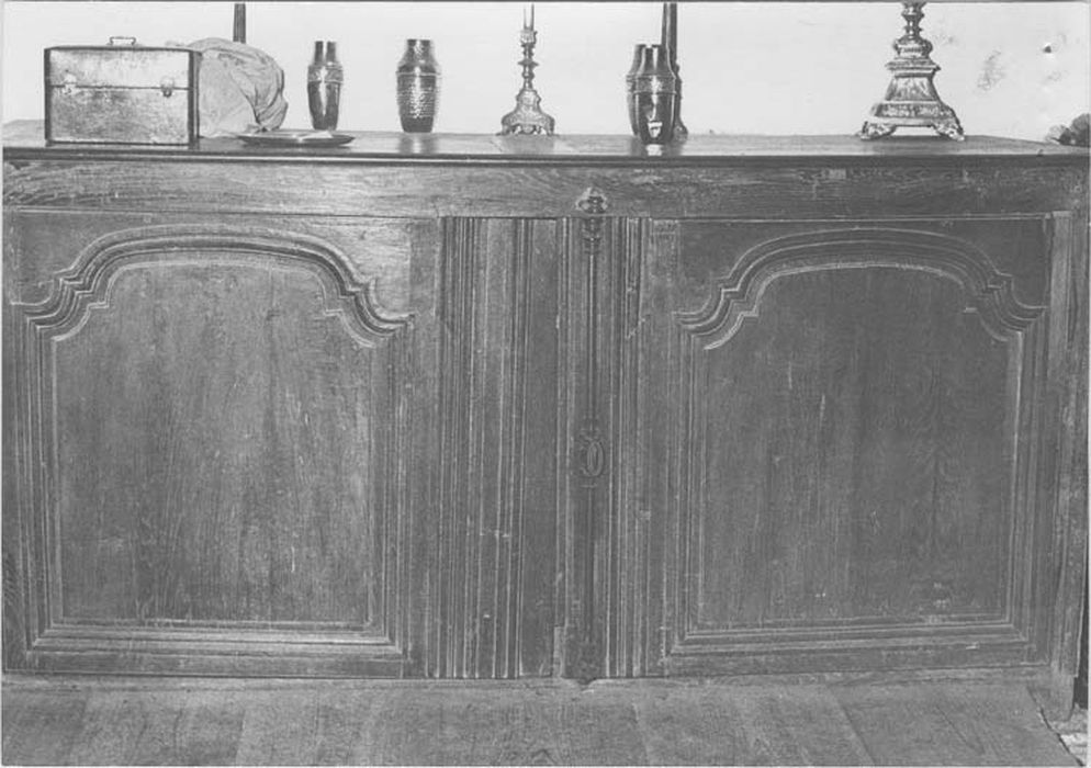 meuble de sacristie - © Ministère de la Culture (France), Médiathèque du patrimoine et de la photographie, Tous droits réservés