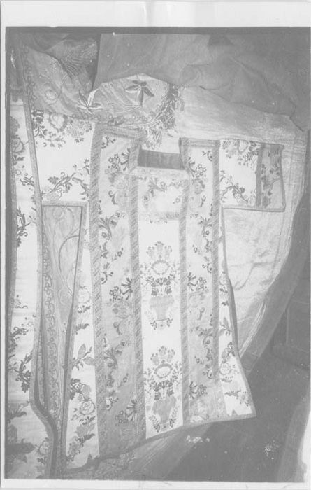 dalmatique et étole