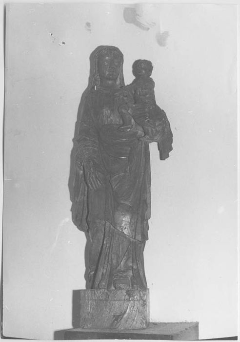 statue : Vierge à l'Enfant - © Ministère de la Culture (France), Médiathèque du patrimoine et de la photographie, Tous droits réservés