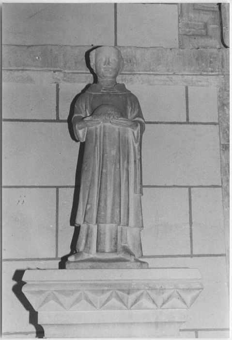 statue : Saint Clair