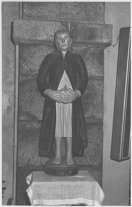 statue : Saint Mammès