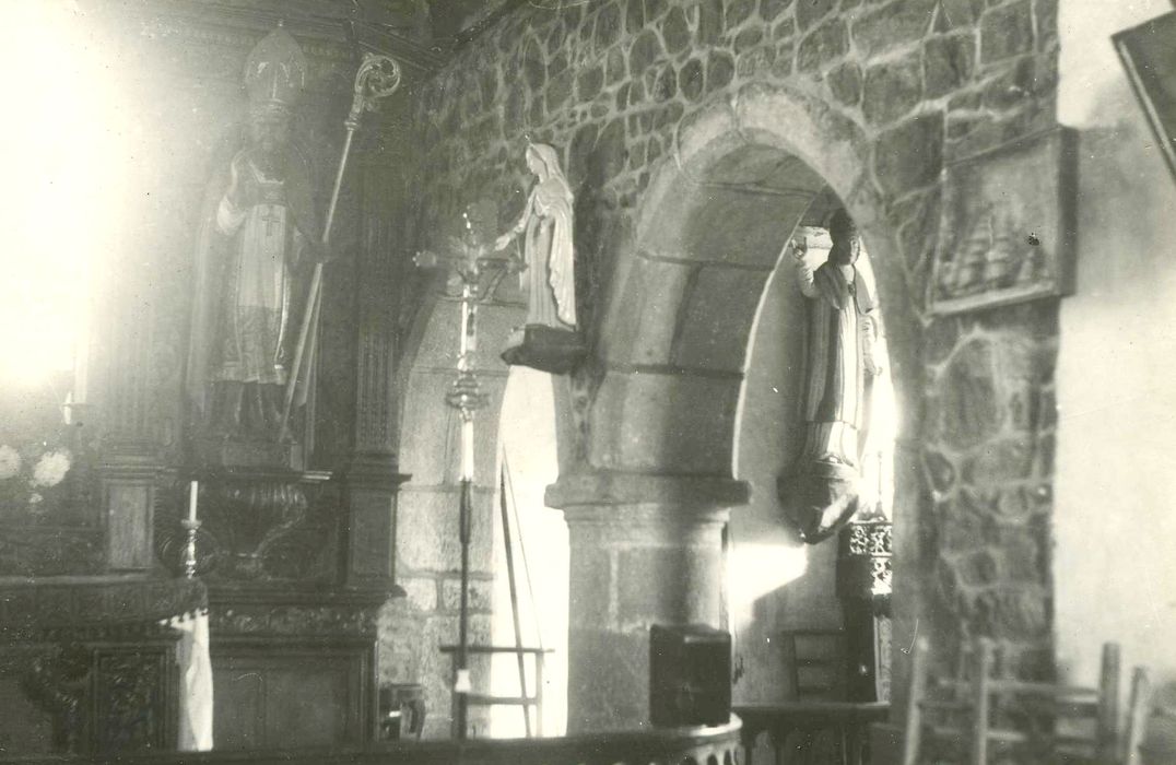 statue : Saint Nicolas, vue générale - © Ministère de la Culture (France), Médiathèque du patrimoine et de la photographie, tous droits réservés
