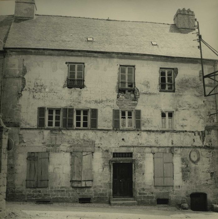 façade sur rue, vue générale