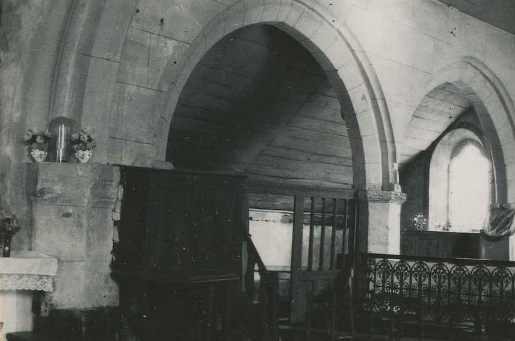 arcades séparant le choeur de la chapelle nord, vue générale