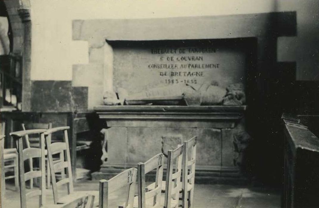 tombeau de Thébaut de Tanouarn, sieur de Couvrant, conseillier du parlement de Bretagne, vue générale
