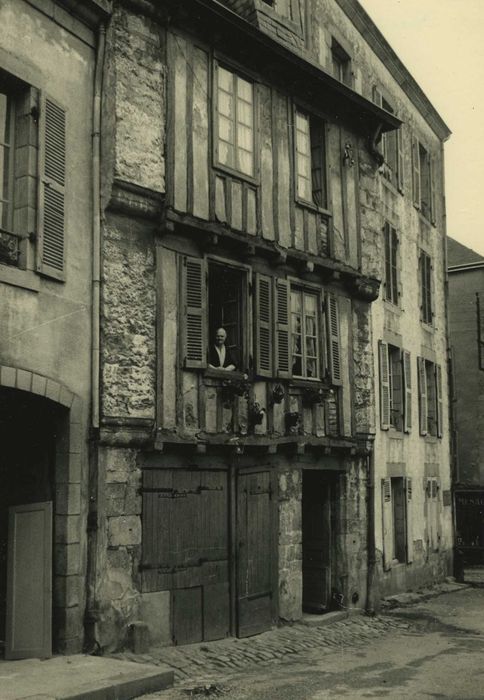 façade sur rue, vue générale