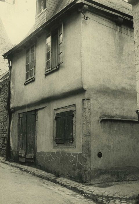 façade sur rue, vue générale