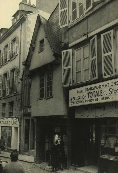 façade sur rue, vue générale