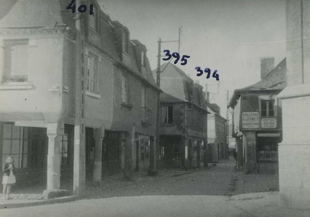 façades sur rue, vue générale