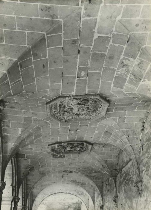 cloître, voûtes d’une galerie