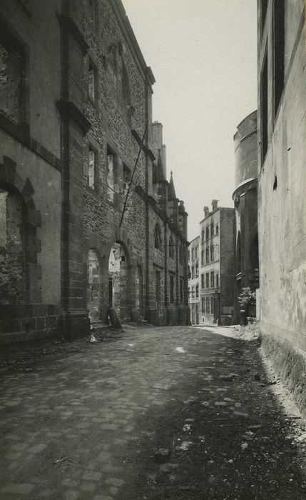 façade du croisillon Nord, vue générale