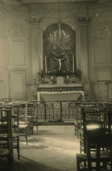 autel, ses deux statues et son tableau : Education de la Vierge, vue générale - © Ministère de la Culture (France), Médiathèque du patrimoine et de la photographie, tous droits réservés