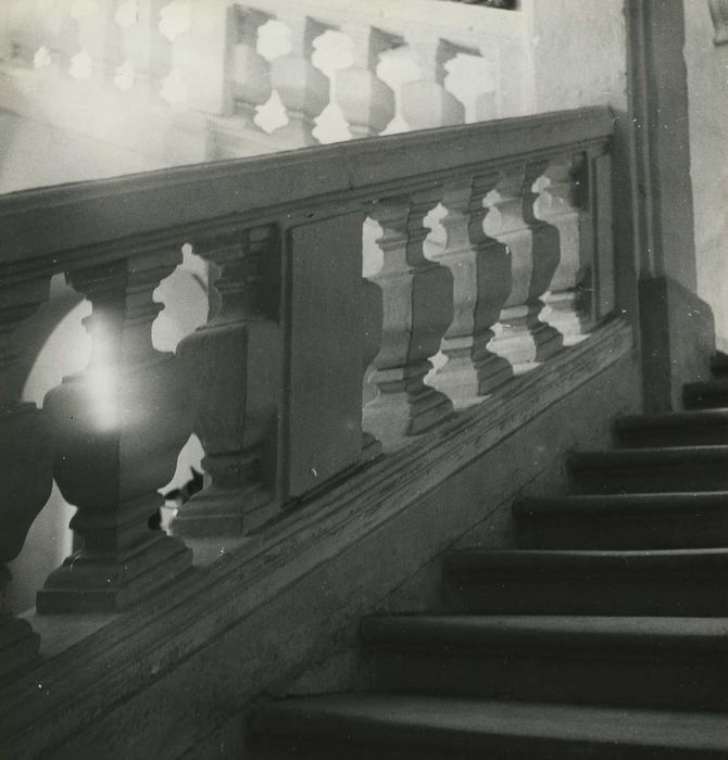 escalier, vue partielle