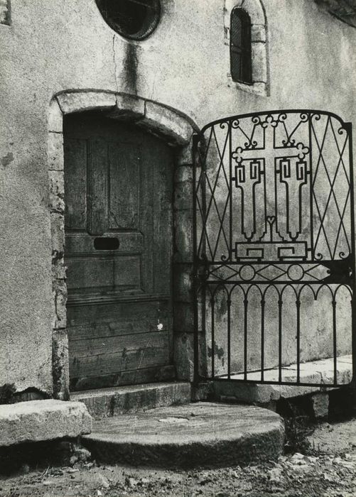 chapelle, détail de la porte d’accès