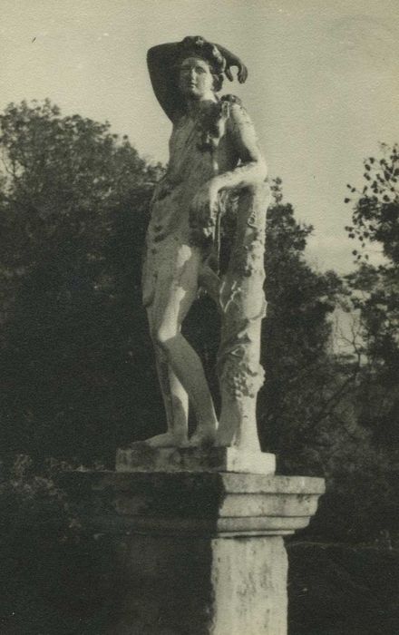 parc, statue : Apollon, vue générale