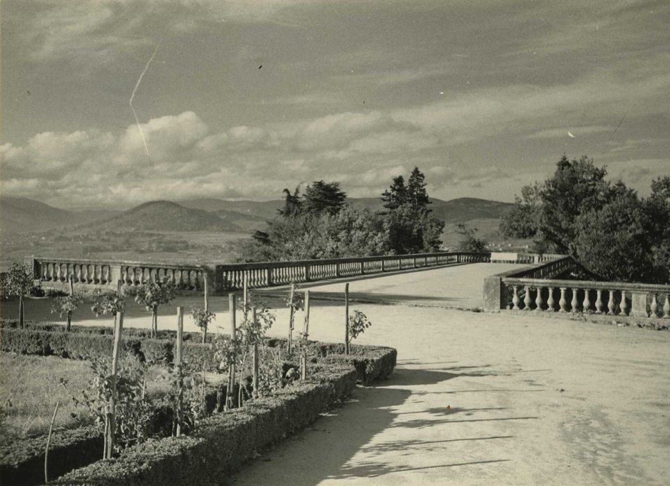 terrasse ouest, vue générale