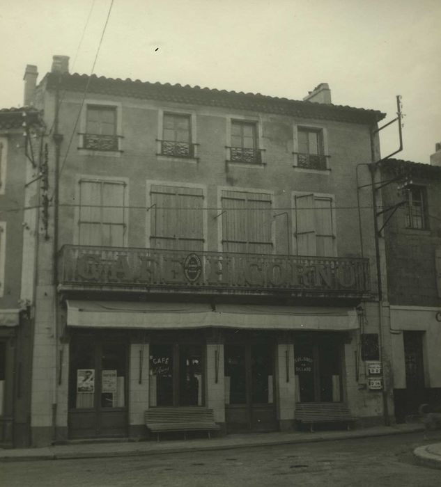 façade sur rue, vue générale