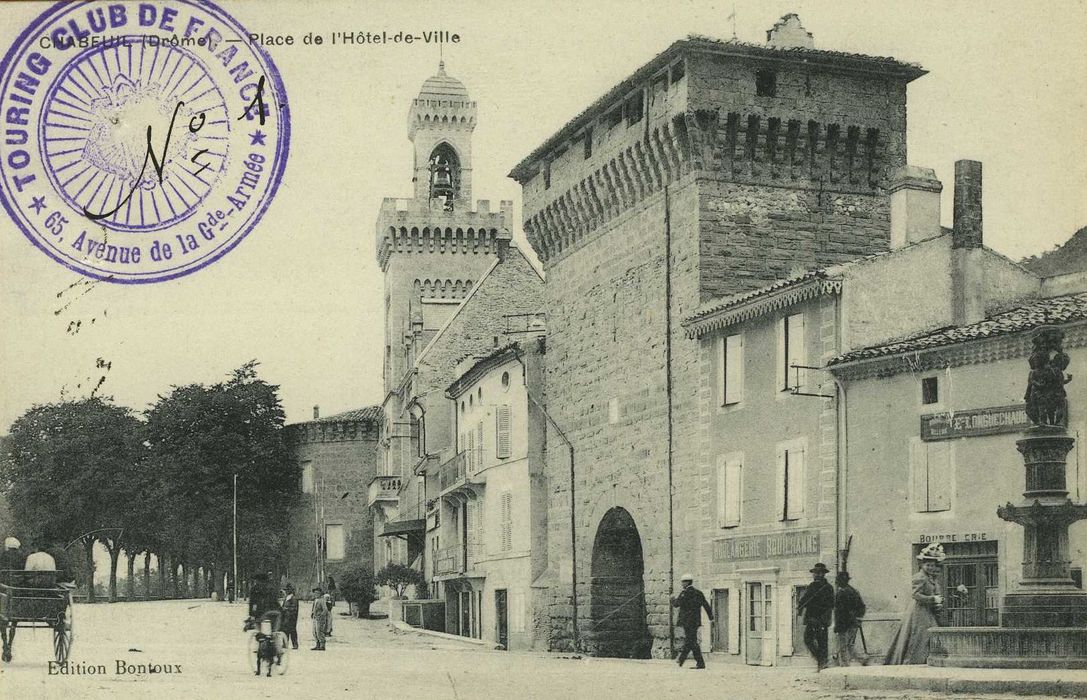 Porte de ville : Ensemble ouest, vue générale