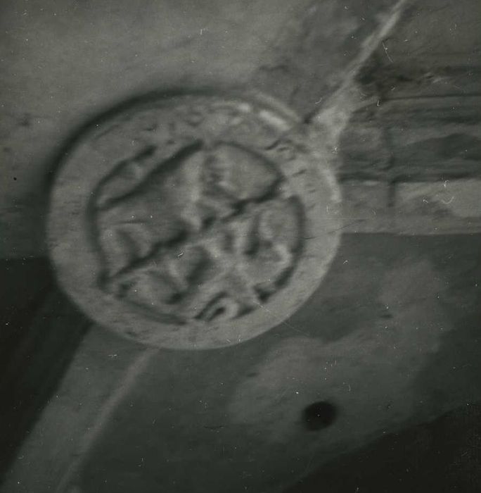 Chapelle des Cordeliers (ancienne) : Détail d’une clef de voûte