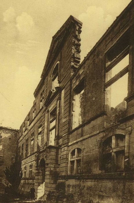 Château : Aile des Prélats, vue générale