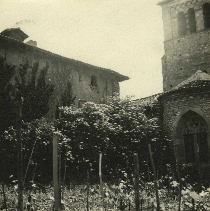 Eglise : Chevet, vue partielle