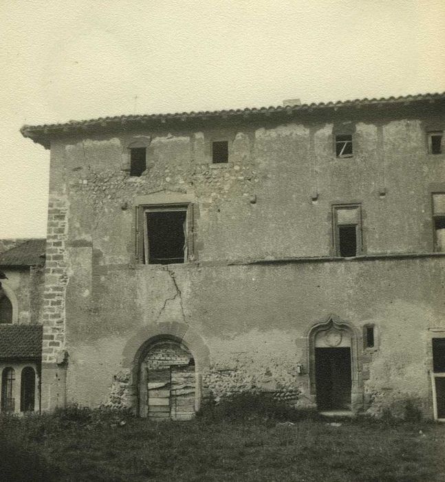 Prieuré (ancien) : Façade sud, vue partielle