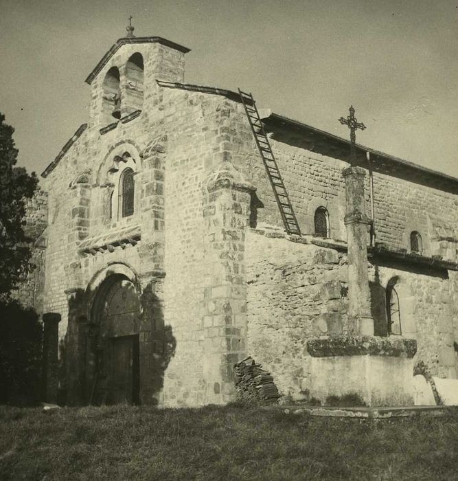 Eglise Sainte-Agnès : Ensemble sud-ouest, vue partielle