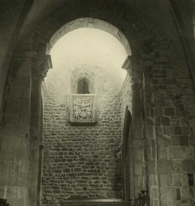 Eglise Sainte-Agnès : Transept nord, vue générale