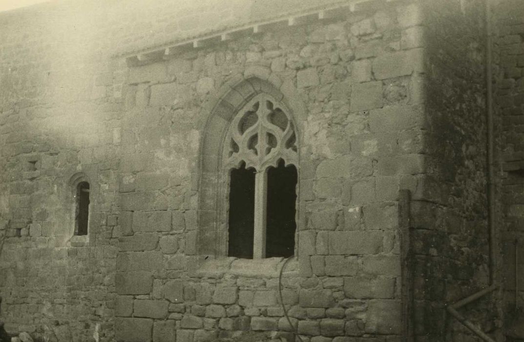 Eglise Sainte-Agnès : Chevet de la chapelle Saint-Antoine, vue générale