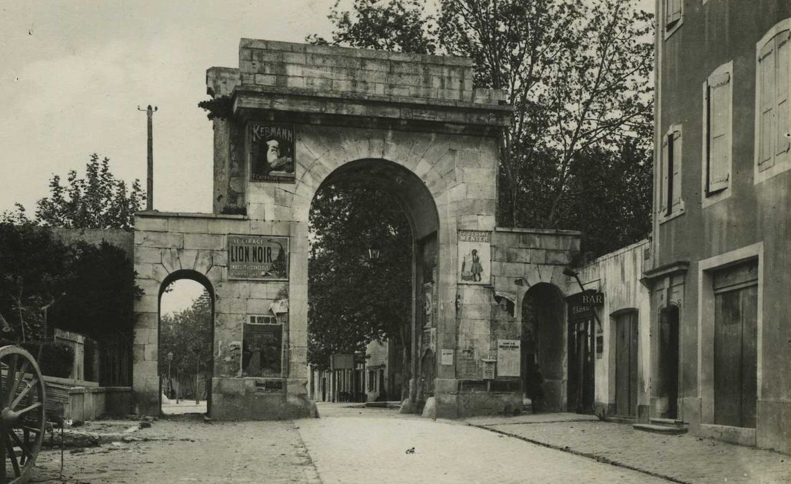 Porte Saint-Martin : Elévation sud, vue générale