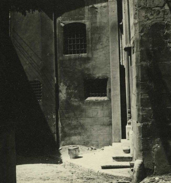 Hôtel de Clérieu : Façade sur la rue des Trois-Carreaux, vue partielle