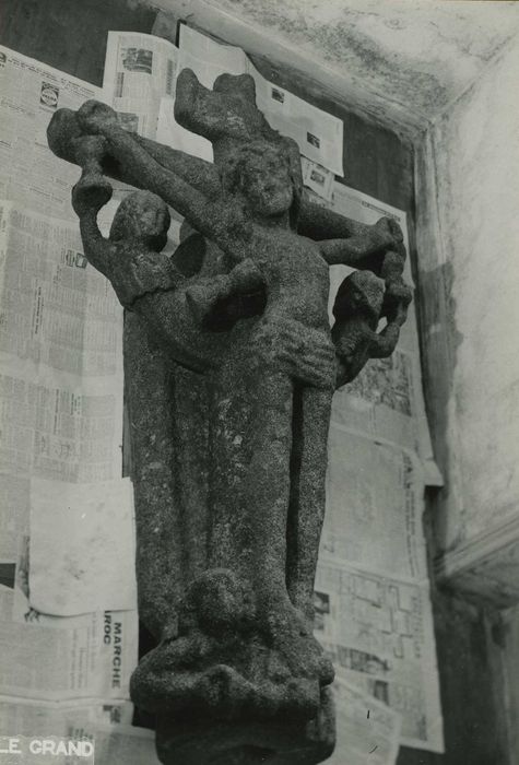 Calvaire de Saint-Maudez : Détail de la partie supérieure
