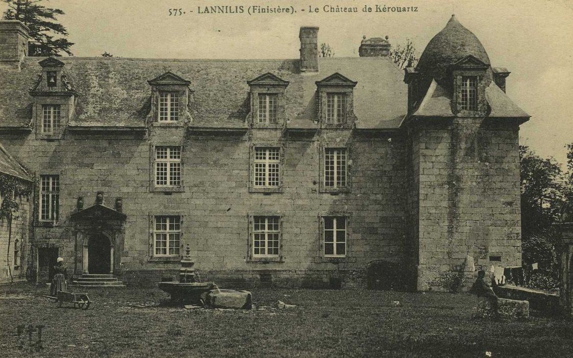 Chapelle Notre-Dame-du-Bergot : Logis, façade sud, vuegénérale