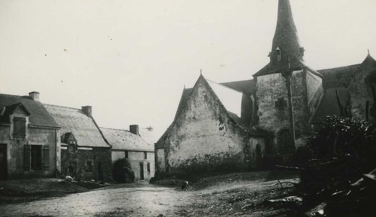 Chapelle Saint-Jean-Baptiste de Lantierne : Façade latérale nord, vue partielle