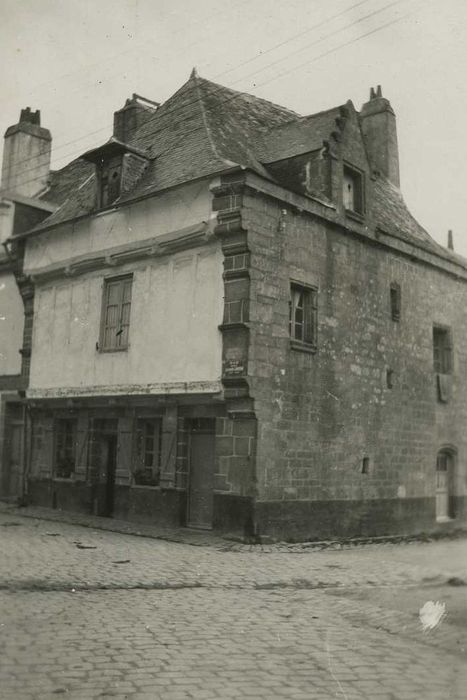 Maison : Façades sur rue, vue générale