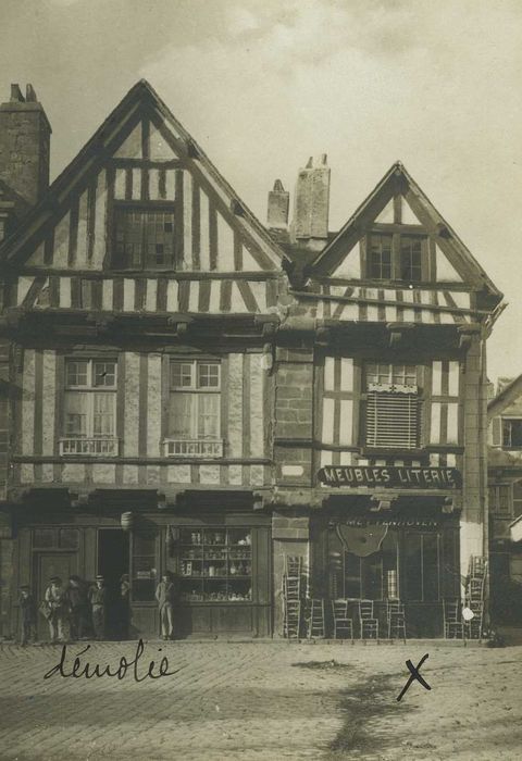 Maisons : Vue générale des façade sur rue