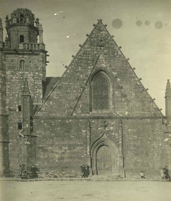 Chapelle de la Clarté : Façade occidentale, vue générale