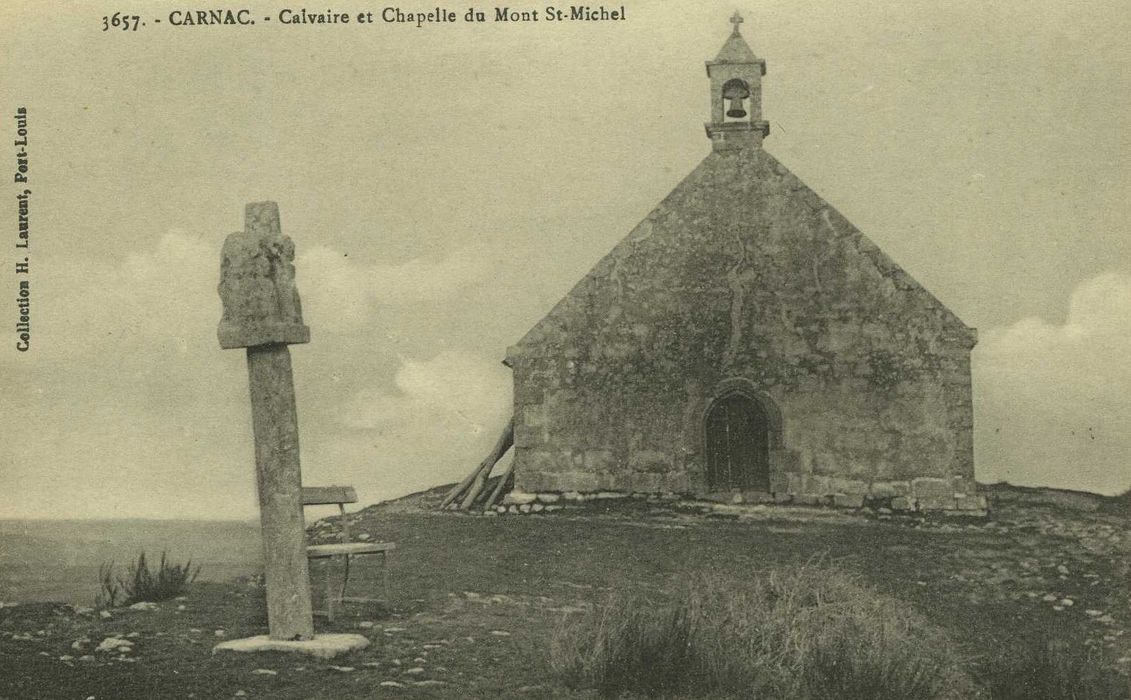 Vue générale de la croix dans son environnement